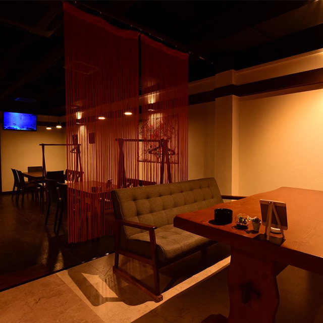 Dining Bar Connectは鳥取市で夜を楽しむ大人のためのお店です Dining Bar Connectは鳥取市で夜を楽しむ大人のためのお店です